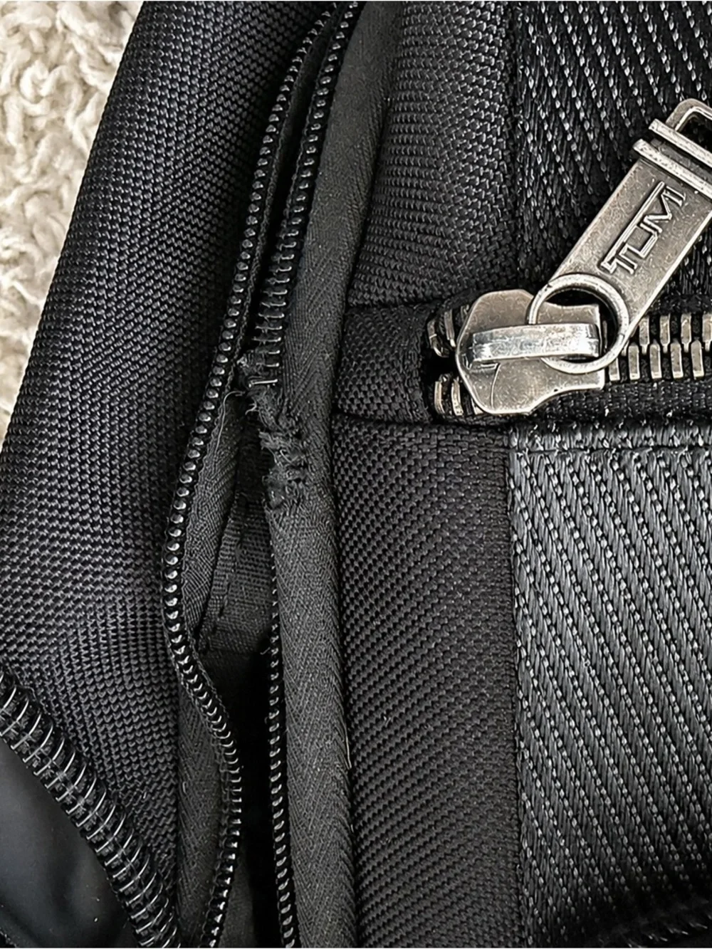 TUMI Black Men's Travel Backpack - Sleek Everyday Carry